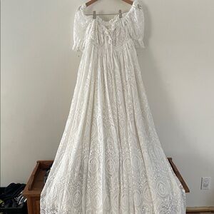 Elegant White Lace Maxi Dress